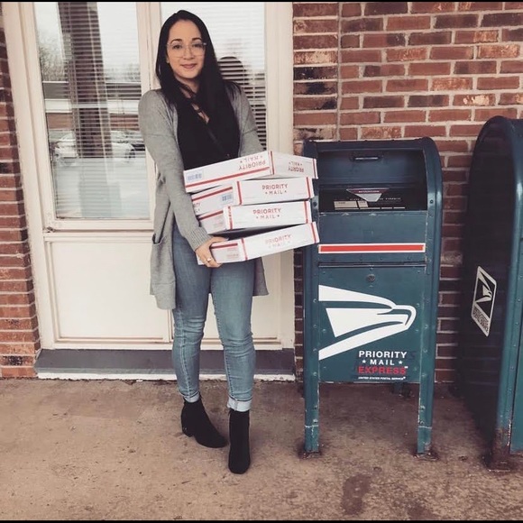 Get to know me ❤️ - Picture 1 of 7